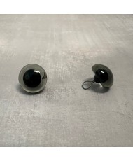 CLEAR GLASS EYES